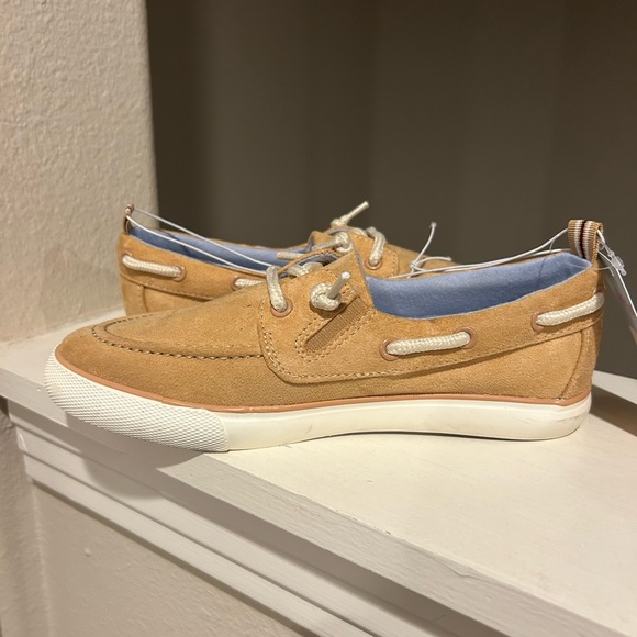 Cat & Jack Boy's Size 2 Reece Slip On Boat Shoes Beige Youth - Picture 3 of 10